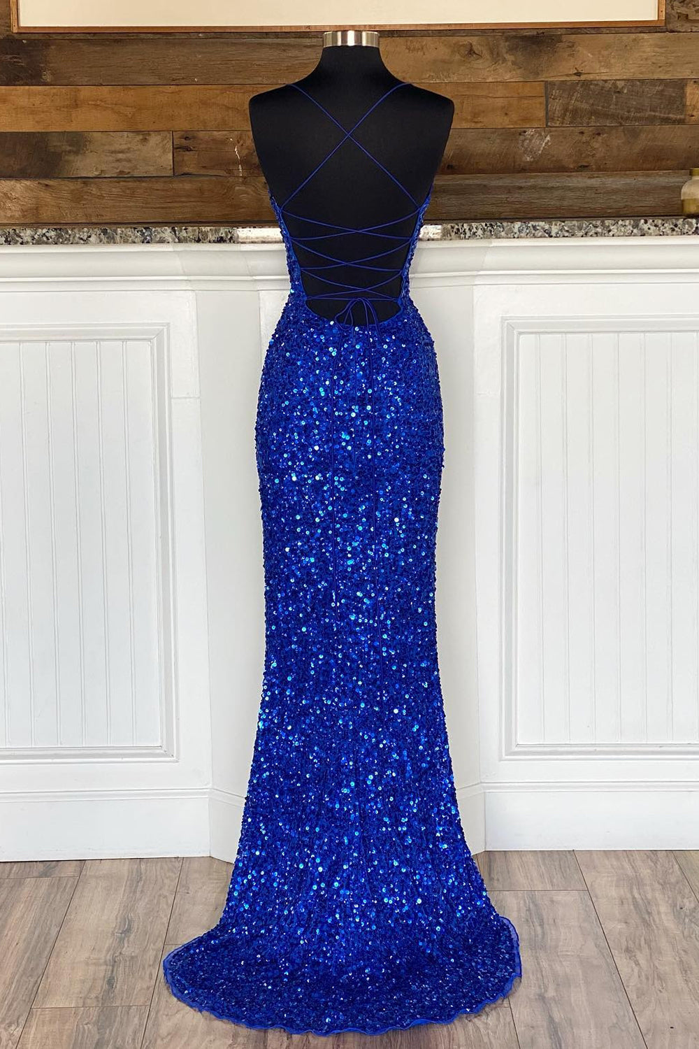 Weitese Sheath Spaghetti Straps Royal Blue Sequins Long Prom Dress with Silt